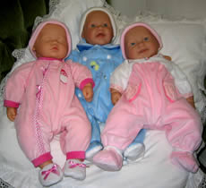  original Berenguer Puppen aus den USA